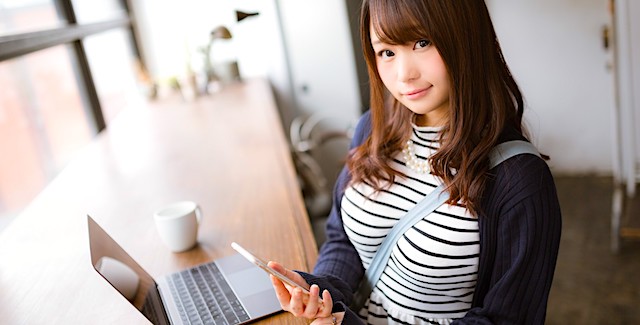 “胸を強調してる” → フリー素材モデル・茜さやさん「フェミニストの定義て難しいよね 多様性を受け入れようとして 多様性を潰してそう…」