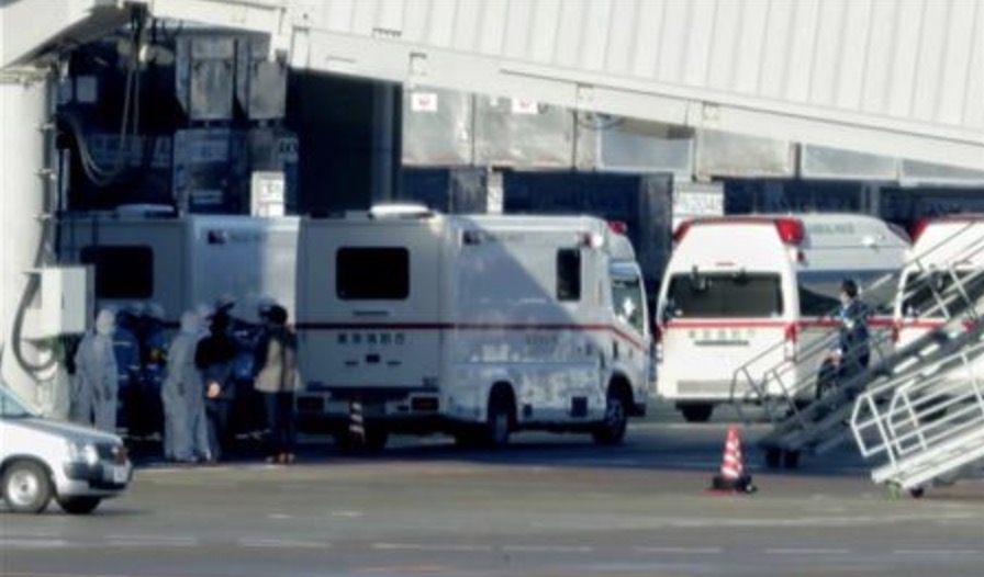 武漢から帰国の邦人11人が帰宅　厚労省「やむを得ない事情」
