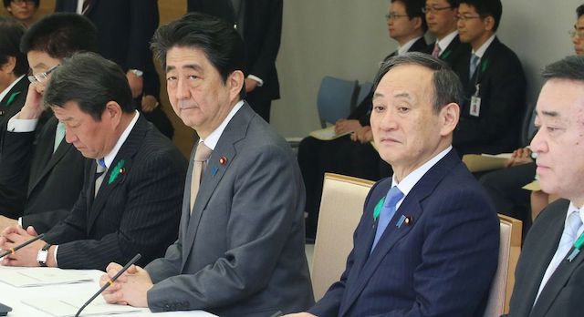 【社説】朝鮮日報｢日本は新型コロナ感染者数を隠ぺいしてる。実際は１万人以上。安倍の人気も墜落している｣