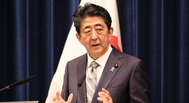 【感染拡大防止】安倍首相、「マスクの転売禁止」を表明