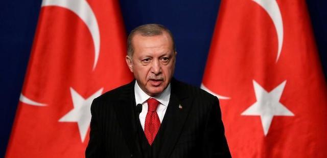 トルコ政府、65歳以上の外出を禁止　高齢者が外出自粛守らず