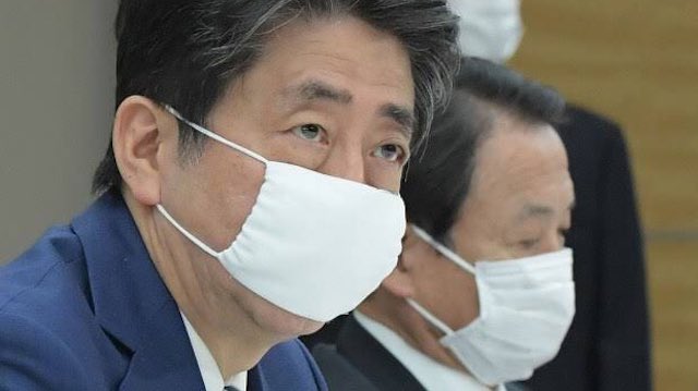 【マスク２枚】生活困窮者らを支援するＮＰＯ法人事務局長「路上生活者やネットカフェで暮らす人たちが対象にならない。安倍首相のパフォーマンスにしか見えない」